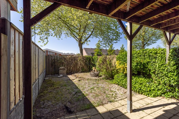 Foto - Te koop: Drive-in woning in Fijnaart!